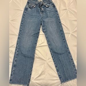 LIKE NEW Zara High Waisted Straight Leg (Mom Jeans)